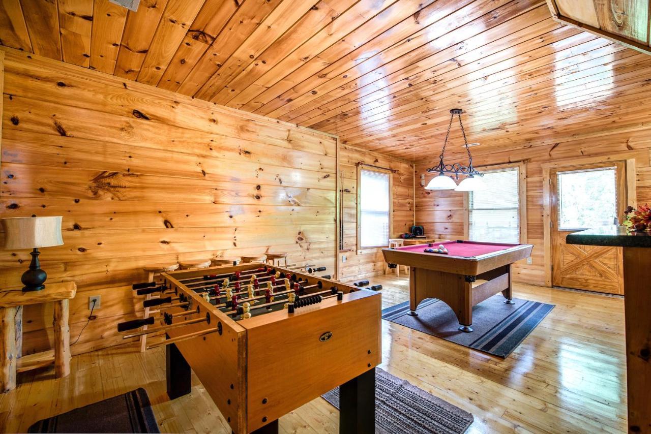 Cabin Of Dreams, 3 Bedroom Water View, Wifi, Hot Tub, Pool Table, Sleep 8 Sevierville Luaran gambar